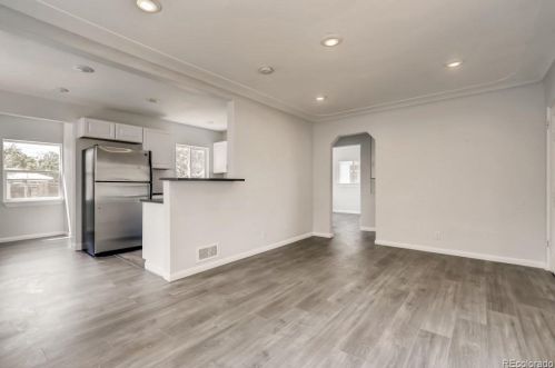 1733 Oakland St, Denver CO  80010-2823 exterior