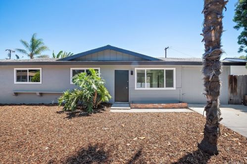 1253 Cayucos Dr, San Luis Obispo, CA 93405-6801