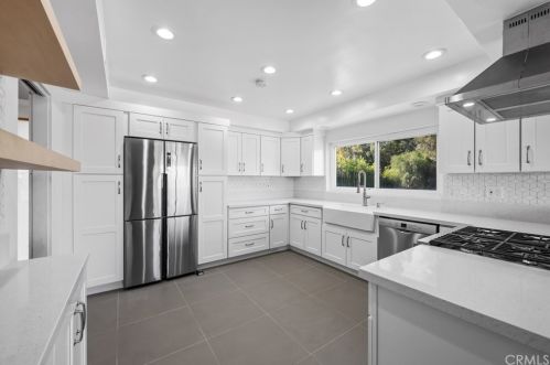 156 Peralta Hills Dr, Anaheim CA  92807-3431 exterior