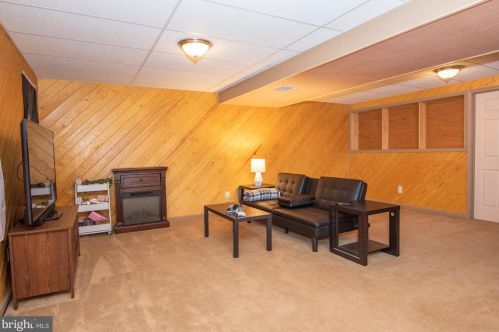 600 Fox Ridge Ln, Lebanon PA 17042-7692 exterior