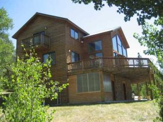 637 Plateau Dr, Twin Rock, CO