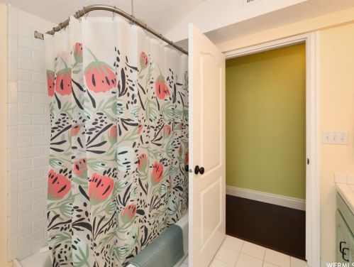 519 300, Alpine UT 84004-1435 exterior