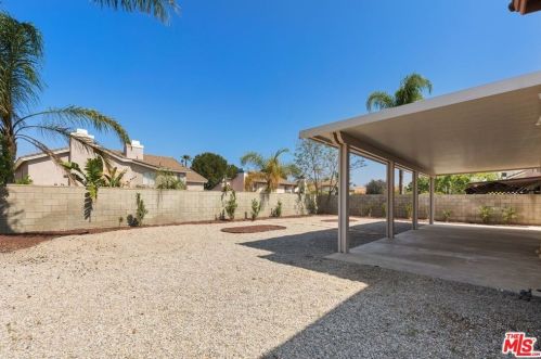 9193 Middlefield Dr, Riverside CA  92508-6258 exterior