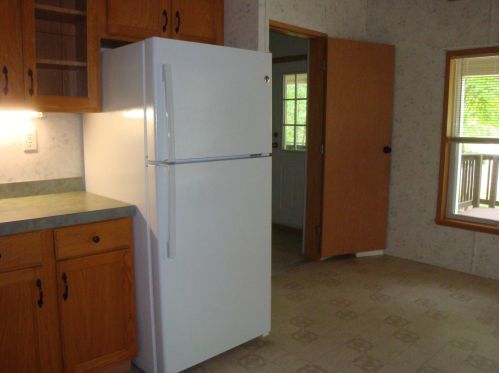 9 Montiero Dr, Hinsdale, NH 03451-2482