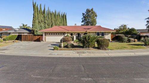 1044 Monte Vista Ave, Los Banos, CA 93635-4829
