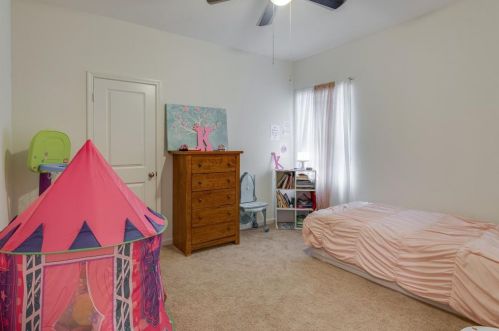 5328 Stone Meadow Ln, Fort Worth TX  76179-4283 exterior