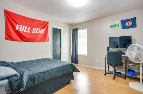 4856 Parkview Hills Ln, Fort Worth TX  76179-4179 exterior