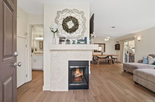 21205 Gladiolos Way, El Toro, CA 92630-7613