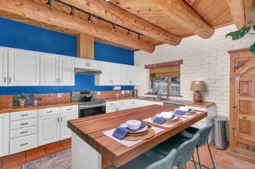 6962 Himalaya Way, Denver CO  80016-1717 exterior