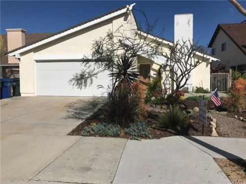 6083 Nauru St, Cypress, CA 90630-5644
