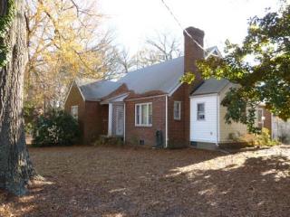 14500 Rivermont Rd, Chester, VA 23836-6249