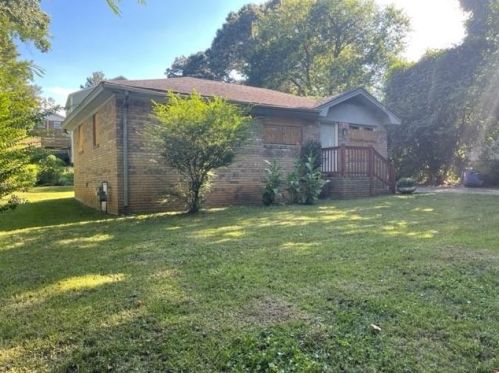 2428 Dupree Ave, Atlanta GA  30318-4756 exterior