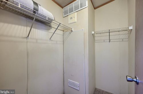 104 Dovefield Dr, Lancaster PA  exterior