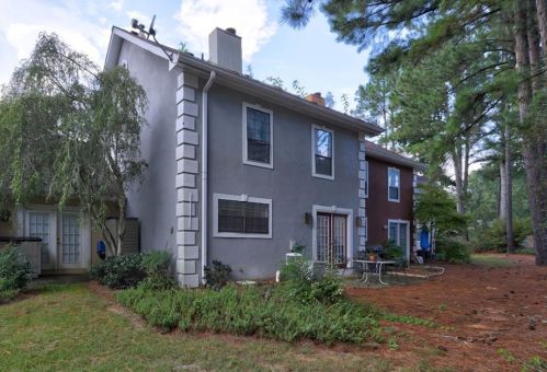 3633 Chattahoochee Ct, Duluth, GA 30096-3210
