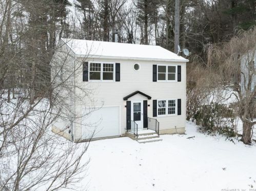 61 Oxford Way, Torrington, CT 06790-2371