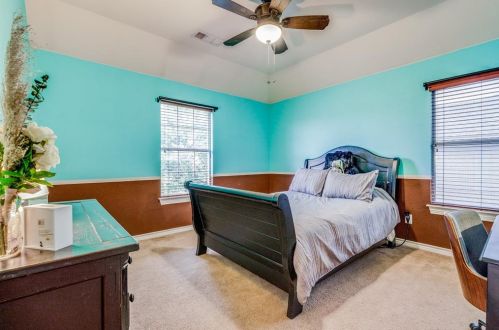 5329 Molasses Dr, Fort Worth TX  76179-8166 exterior