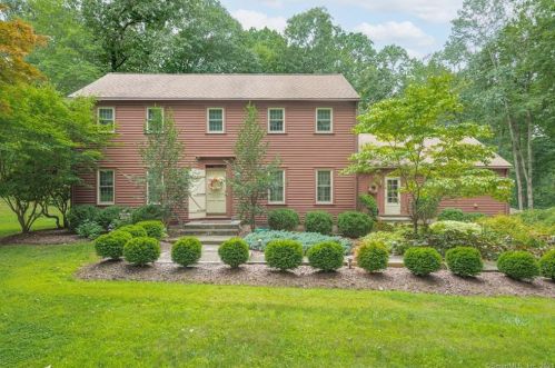 75 Great Ring Rd, Sandy Hook, CT 06482-1654