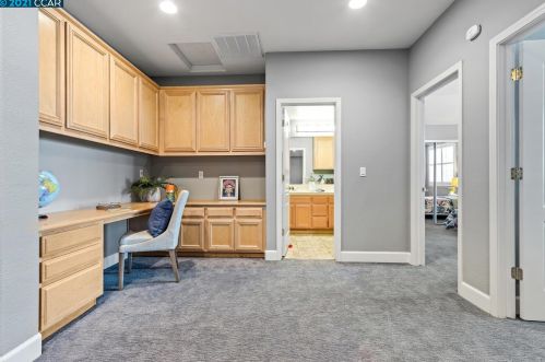 1017 Laurel Tree Dr, Concord CA  94521-5433 exterior