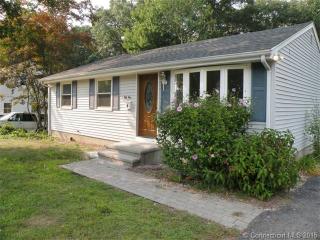 55 Roanoak Ave, Chestnut Hill, CT 06226-1111