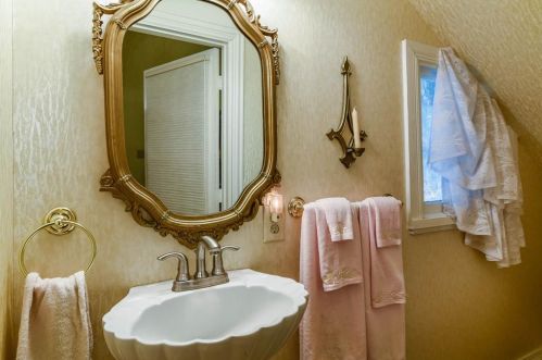 605 Bond St, Whitewright TX 75491-2212 exterior