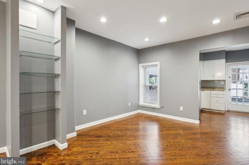 2840 16 St, Philadelphia PA  19145-4602 exterior