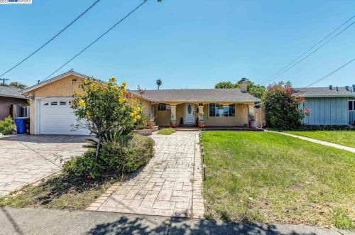 5428 Mcdonald Ave, Newark, CA 94560-1910
