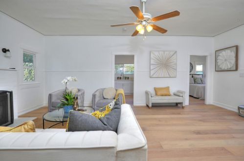 1715 Chino St, Santa Barbara, CA 93101-4636