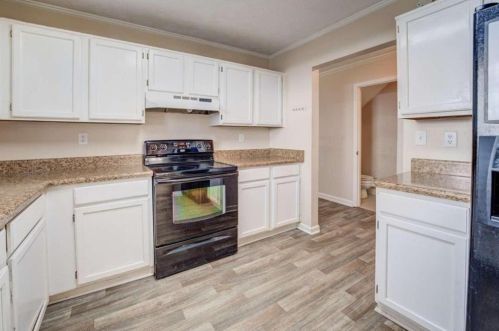1740 Rdg Ct, Conyers GA  30013-1726 exterior