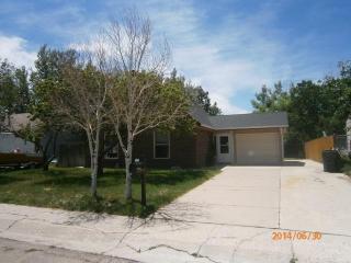215 Cleveland Ct, Bennett, CO 80102-7825