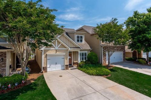 32 Oakmont Dr, Dawsonville, GA 30534-7757
