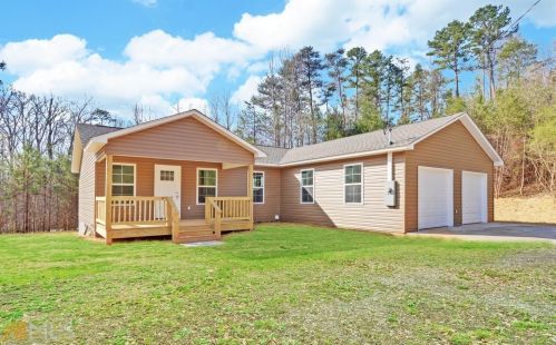 780 Old Mize Rd, Toccoa, GA 30577-7963
