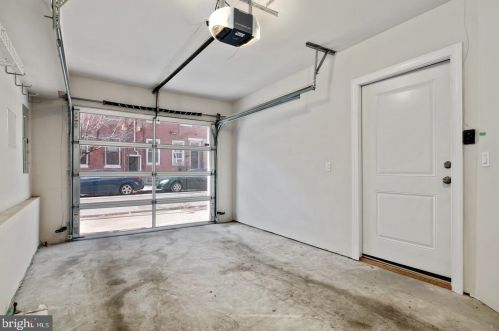 541 12 St, Philadelphia PA 19123-1156 exterior