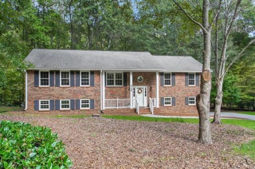 5188 Ozark Ln, Marietta, GA 30062-6547