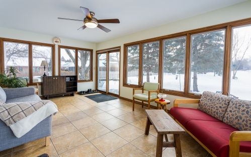 850 Vaughn Ct, Sycamore IL  60178-2000 exterior