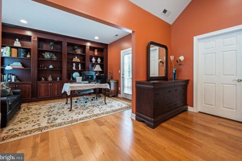468 State Rd, Princeton NJ  08540-1412 exterior
