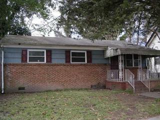 2311 Vincent Ave, Norfolk VA  23509-2242 exterior