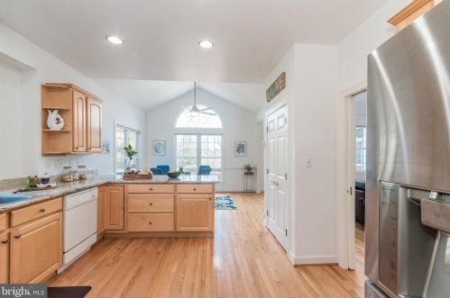168 Meadow Ridge Dr, Shepherdstown WV  25443-4037 exterior