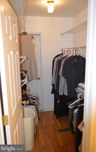 28 Garland Ct, Carlisle PA 17013-4409 exterior