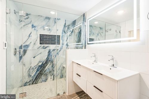 2236 Hancock St, Philadelphia PA  19133-3719 exterior
