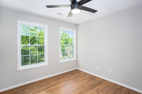 607 Federal Ter, Atlanta GA  30315-4413 exterior