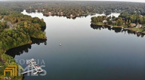 80 Cove Dr, Newnan, GA 30263-5993