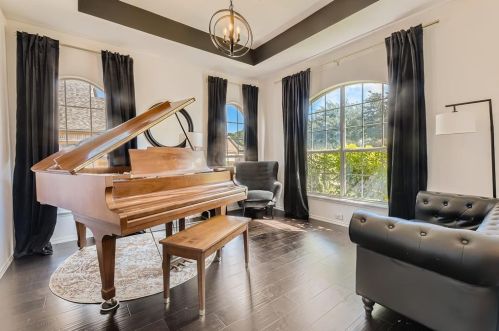 8301 Ash Riv Ct, Fort Worth TX  76137-5715 exterior