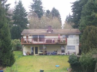 7007 Lake Ballinger Way, Edmonds, WA 98026-8544
