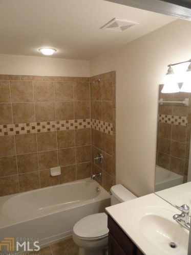 2293 Limehurst Dr, Atlanta GA  30319-5726 exterior