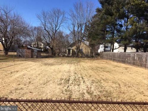 20 Wagner St, Trenton, NJ 08610-5344