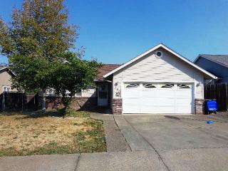 160 Arnos Rd, Talent, OR