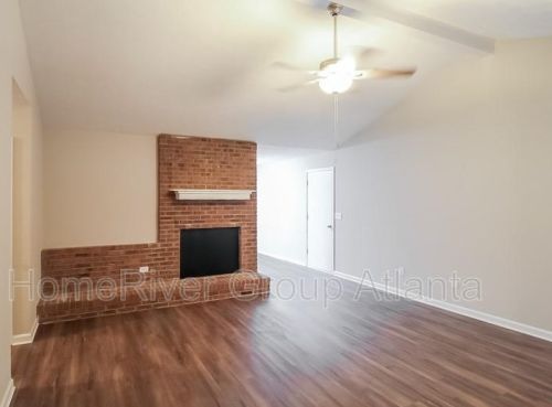 1502 Sugarplum Pl, Conyers GA  30094-6844 exterior