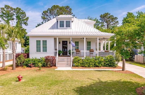 1336 Langford Rd, Mount Pleasant, SC 29464-4692