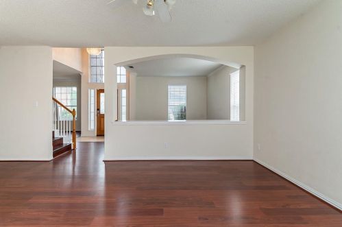 8113 Hulen Park Cir, Fort Worth TX  76123-1353 exterior