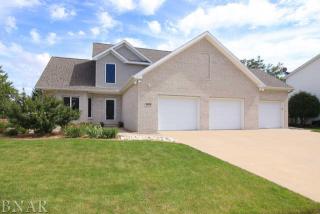3202 Spahn Ln, Bloomington, IL 61704-4839